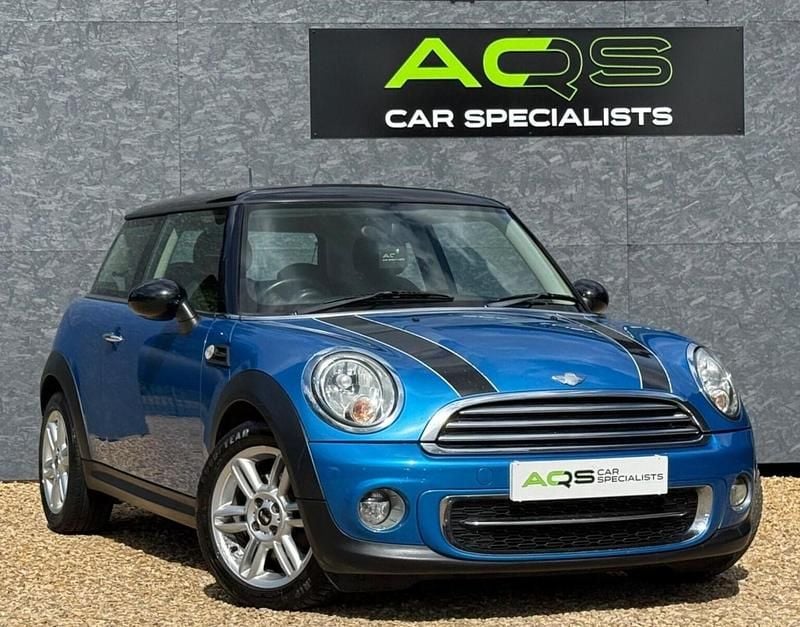 Blue Used 2011 Mini Cooper D Hatch Hatchback | £2,795 (Fair price) - Image 1/4