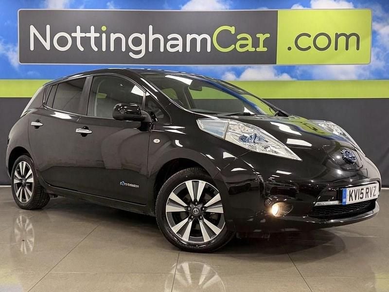 Used Nissan Leaf Tekna 78 kW (107 HP) 2015 Black Hatchback