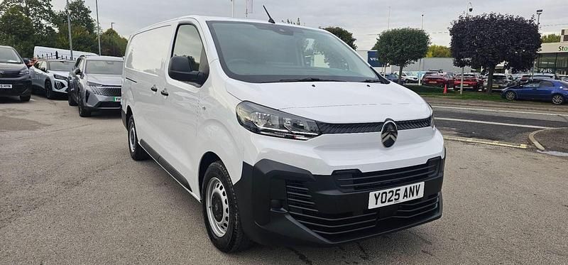 White New 2025 Citroën Dispatch MPV | £22,000 (Fair price) - Image 1/4