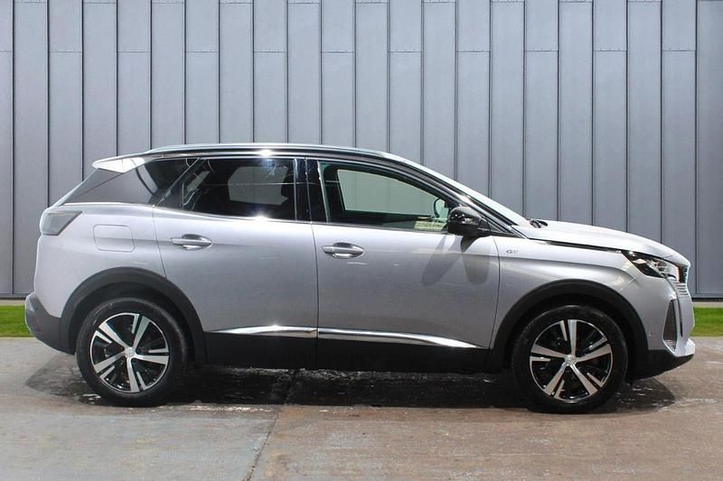 Used Peugeot 3008 GT 129 HP (94 kW) 2024 Grey SUV