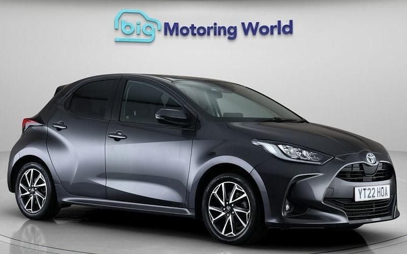 Used Toyota Yaris Hybrid Design 116 HP (85 kW) 2025 Hatchback