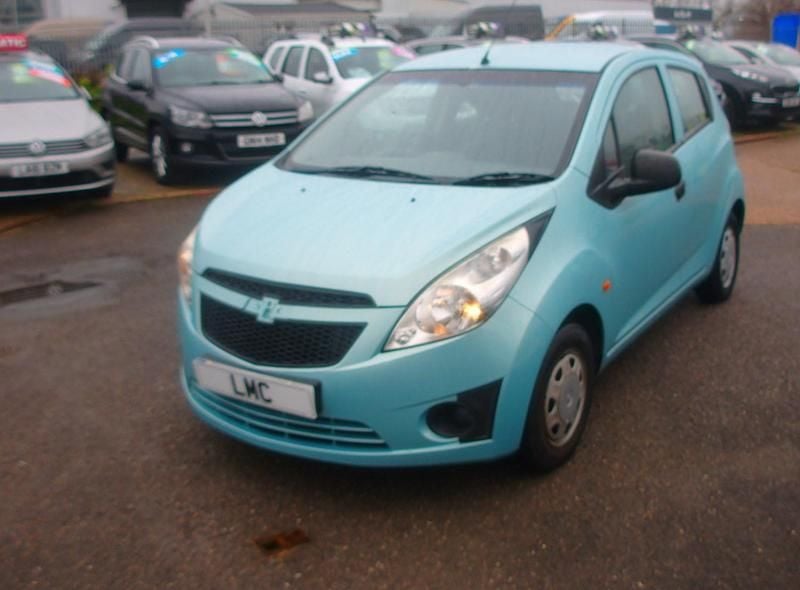 Used Chevrolet Spark 68 HP (50 kW) 2011 Blue Hatchback
