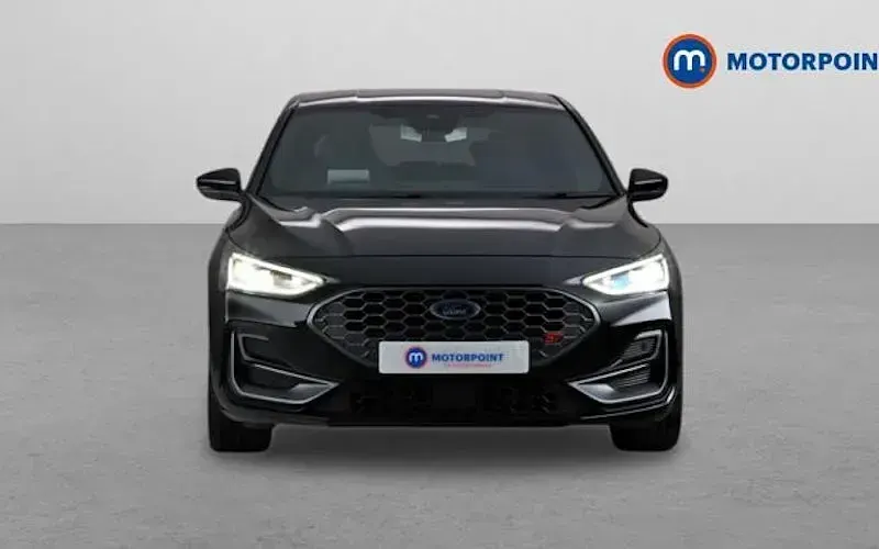 Used Ford Focus ST 280 HP (205 kW) 2023 Black Hatchback