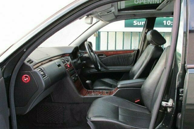Usado Mercedes E200 Classic 1997 Carrinha