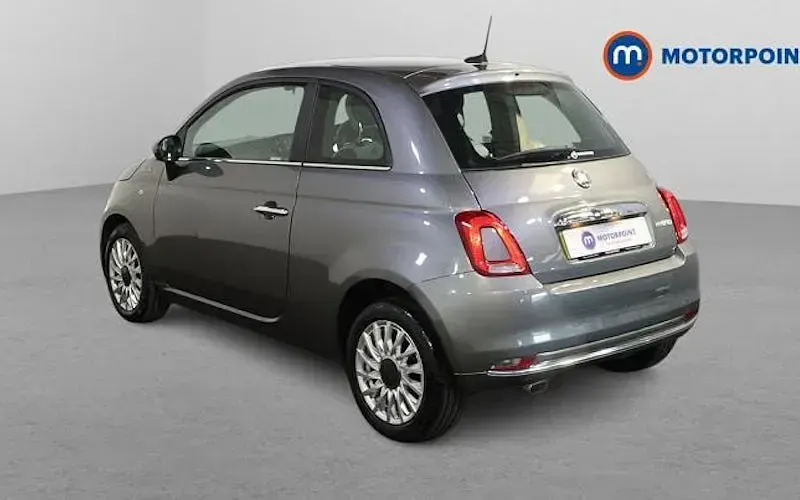 Usado Fiat 500 Dolcevita 69 HP (50 kW) 2022 Cinzento Citadino