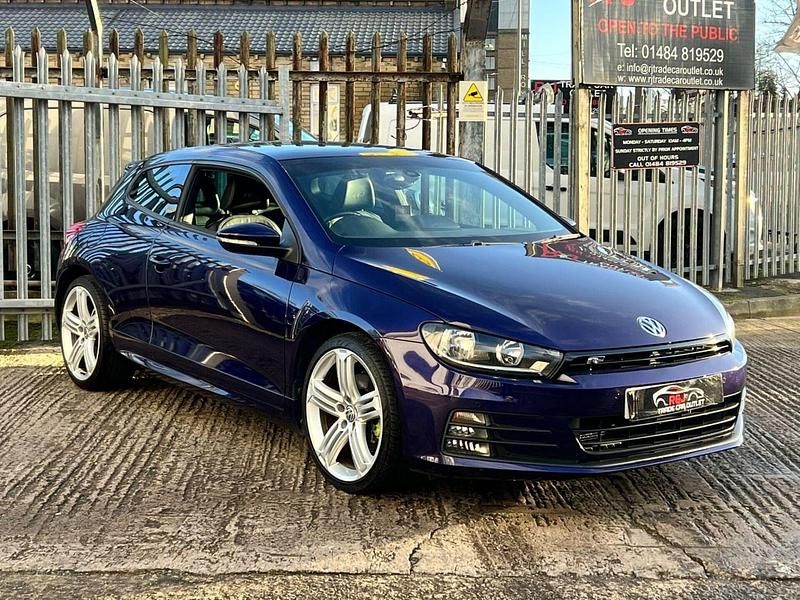 Usado VW Scirocco R-line 2015 Roxo Coupé