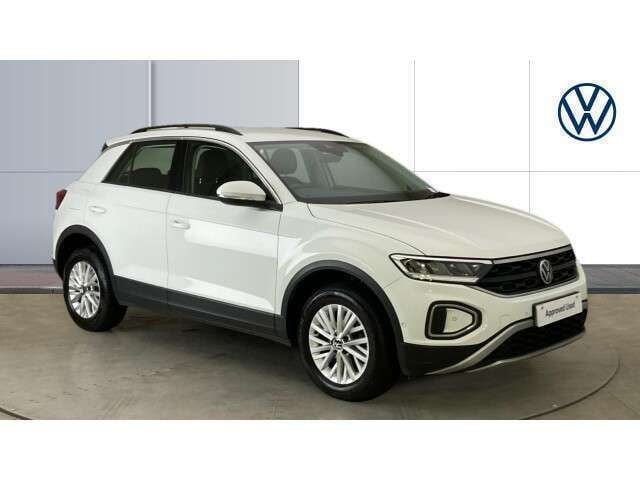White Used 2023 VW T-Roc Life SUV | £19,139 (Fair price) - Image 1/4