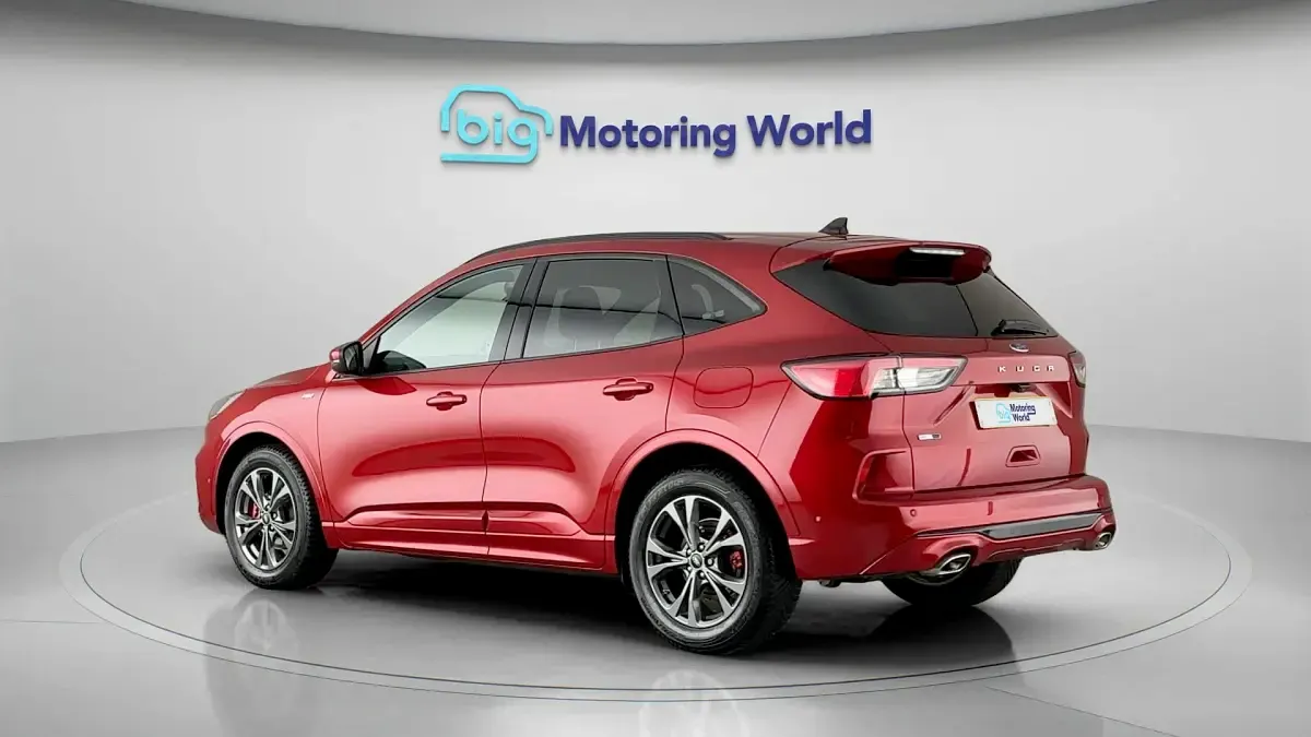 Used Ford Kuga ST-Line 150 HP (110 kW) 2021 Red SUV