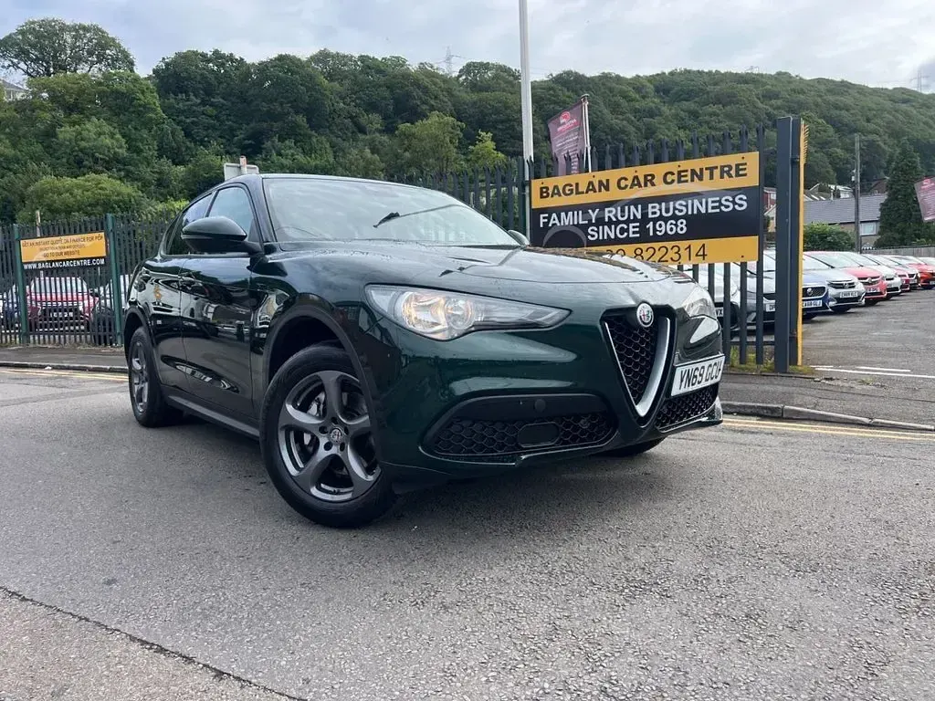 Used Alfa Romeo Stelvio Super 200 HP (147 kW) 2019 Green SUV