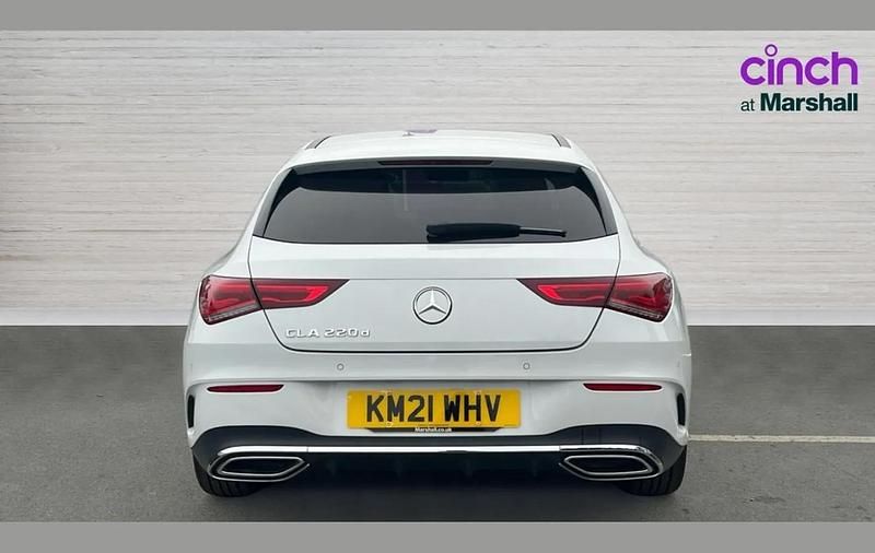 Used Mercedes CLA220 Shooting Brake AMG Line Premium 187 HP (137 kW) 2021 White Estate