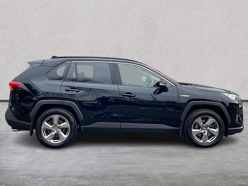 Used Toyota RAV4 Hybrid Design 222 HP (163 kW) 2019 Black SUV