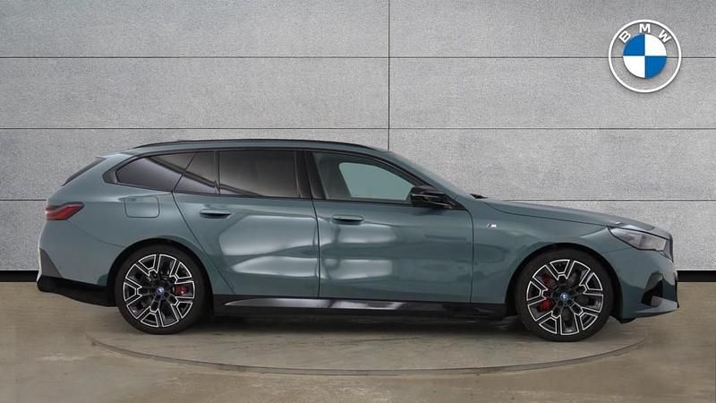 Used BMW i5 Comfort Edition 436 kW (593 HP) 2024 Green Estate