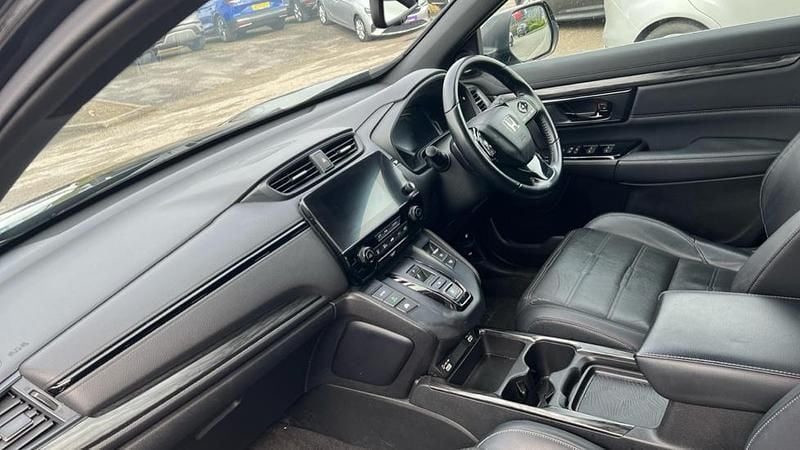 Used Honda CR-V Hybrid 184 HP (135 kW) 2021 Pearl  crystal black SUV