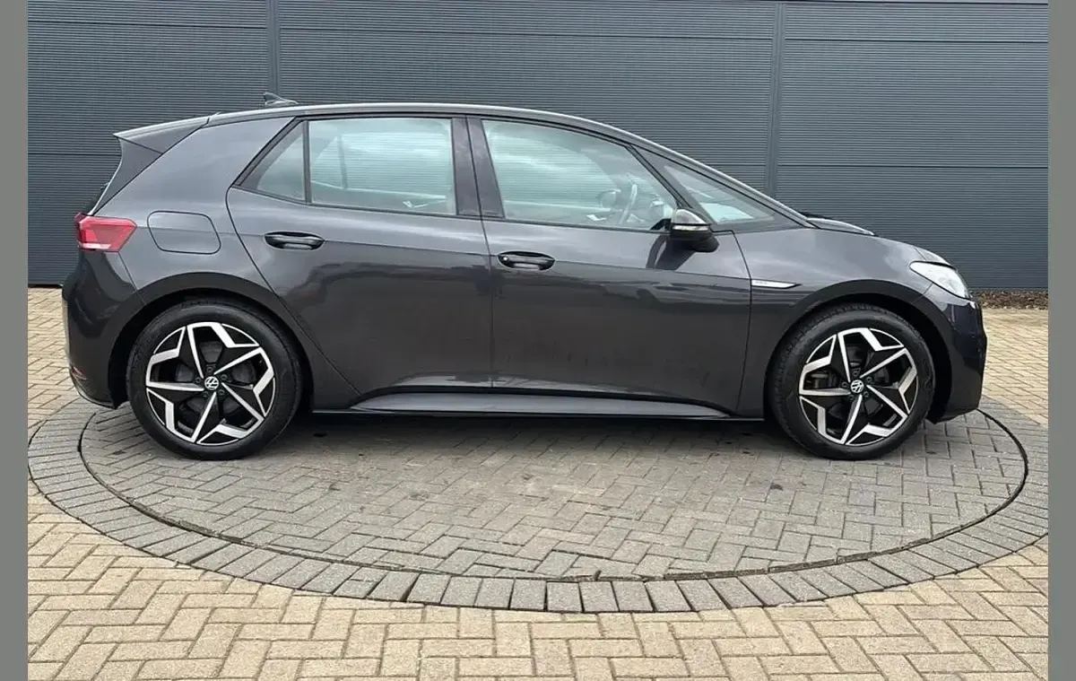 Usado VW ID.3 Pro Performance 150 kW (204 CV) 2020 Gris Utilitario