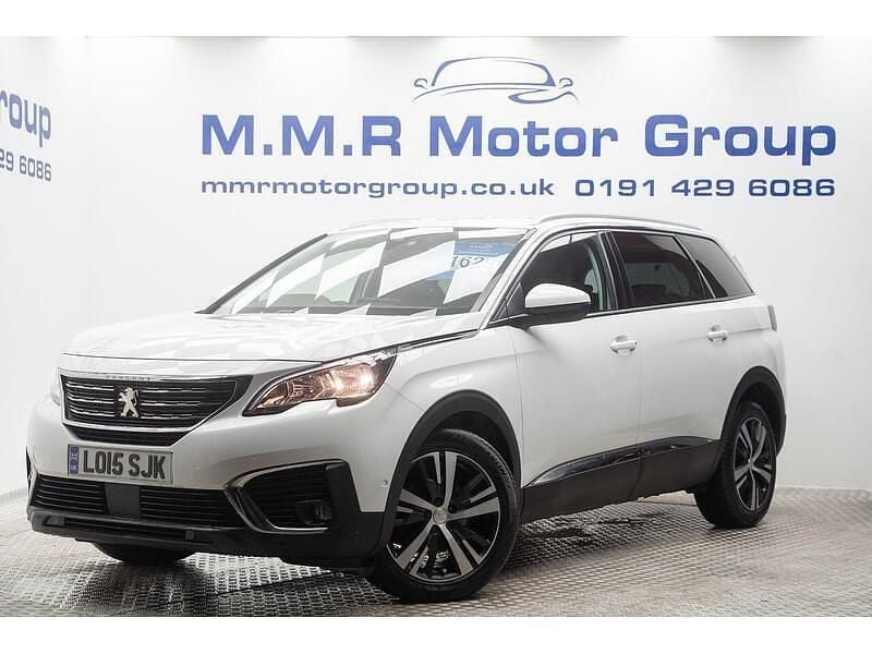Used Peugeot 5008 Allure 2019 White Hatchback