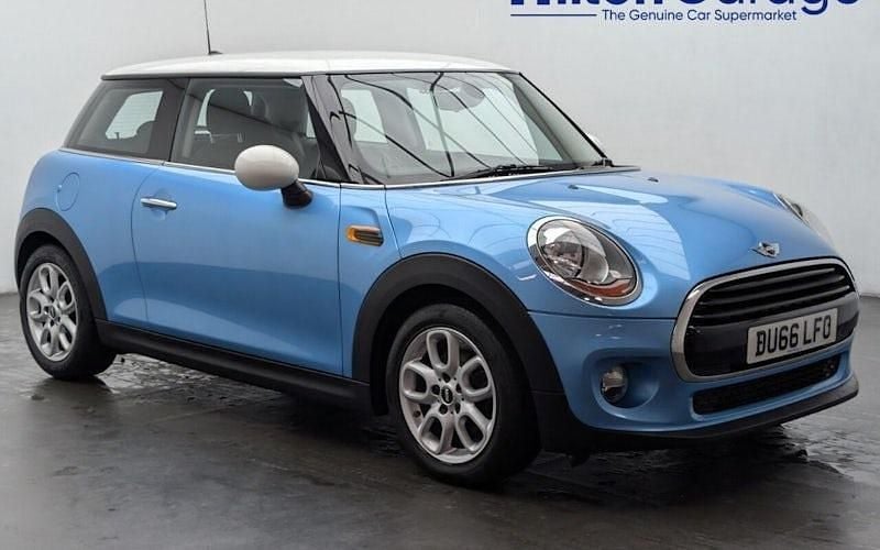Used Mini Cooper Hatch 136 HP (100 kW) 2016 Blue Hatchback