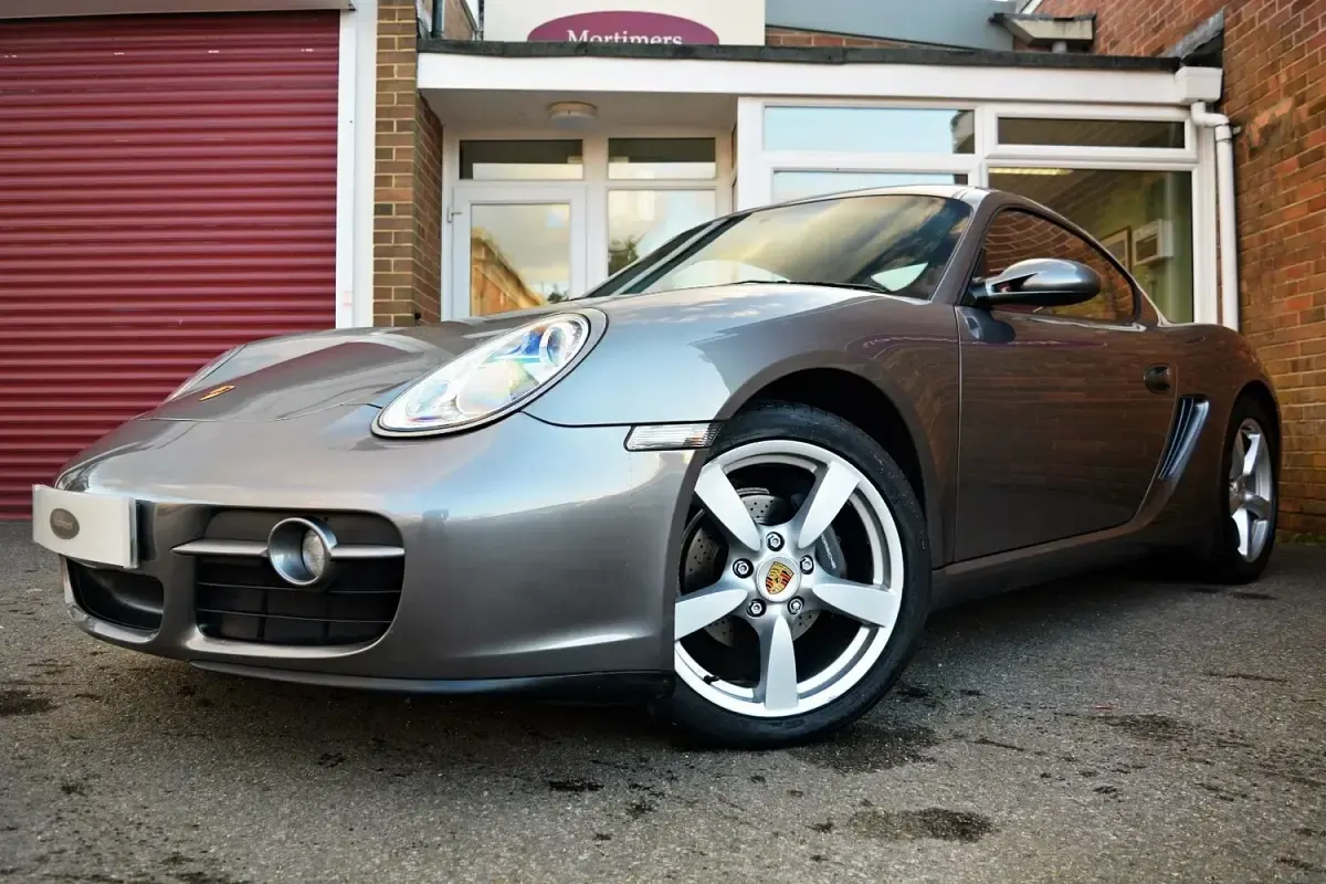 Used Porsche Cayman 245 HP (180 kW) 2007 Grey Coupe