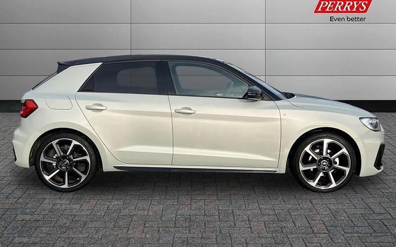New Audi A1 Sportback Black Edition 150 HP (110 kW) 2025 Hatchback