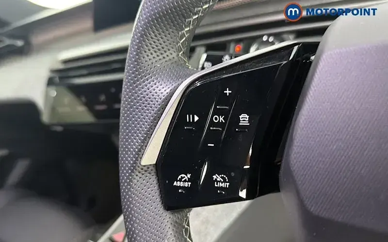 Used Peugeot e-5008 GTi 156 kW (213 HP) 2025 Blue SUV