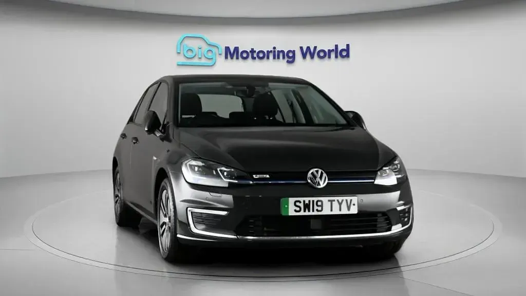 Used VW e-Golf 100 kW (136 HP) 2019 Hatchback