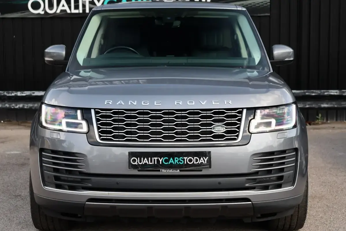 Używany Land Rover Range Rover 275 KM (202 kW) 2019 Szary SUV