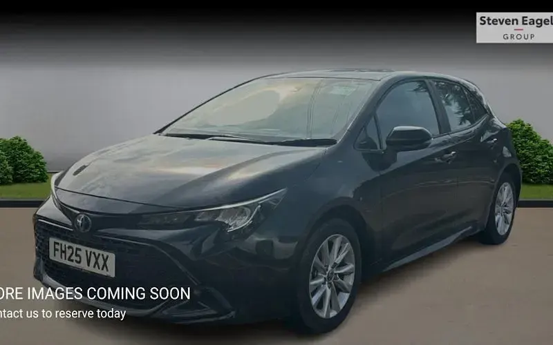 Used Toyota Corolla 140 HP (102 kW) 2026 Hatchback