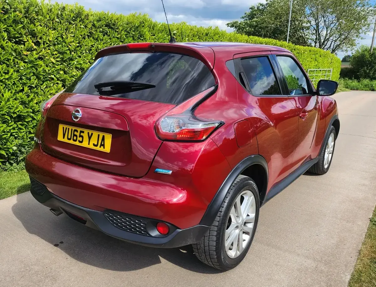 Used Nissan Juke Acenta Premium 110 HP (80 kW) 2015 Red SUV