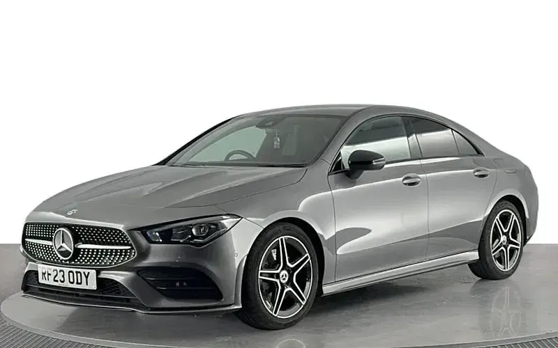 Begagnad Mercedes CLA220 Executive 190 HK (139 kW) 2022 Sedan
