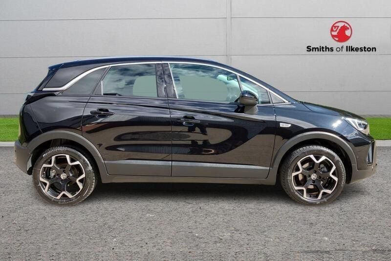 Black Used 2024 Vauxhall Crossland Ultimate SUV | £16,495 (Fair price) - Image 1/4