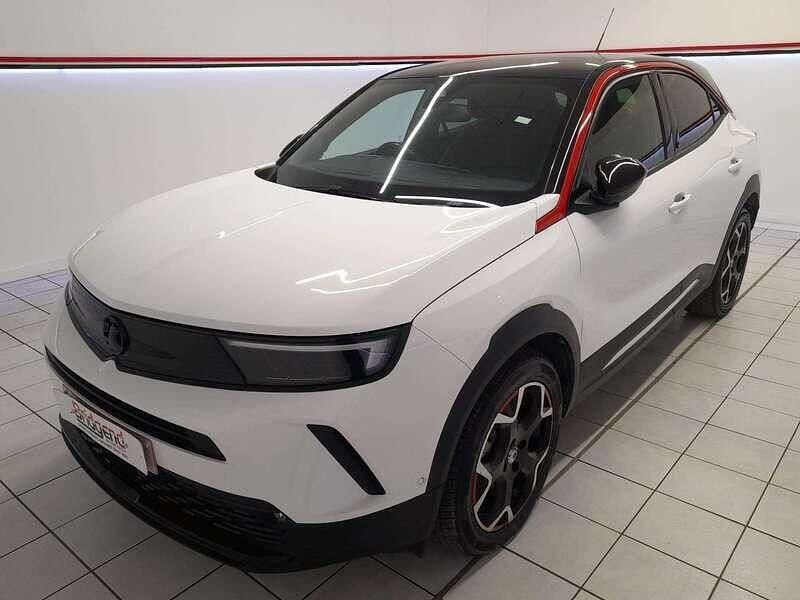 Used Vauxhall Mokka SRi 100 kW (136 HP) 2021 White SUV