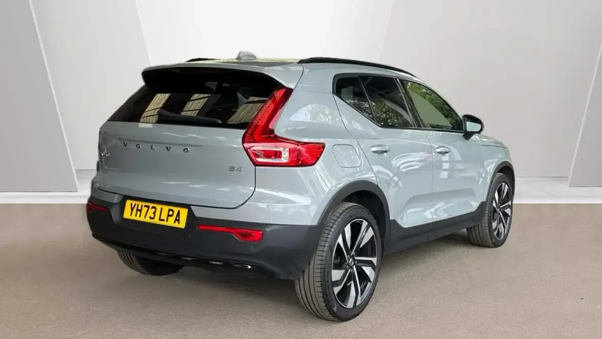 Used Volvo XC40 Ultimate 194 HP (142 kW) 2024 SUV