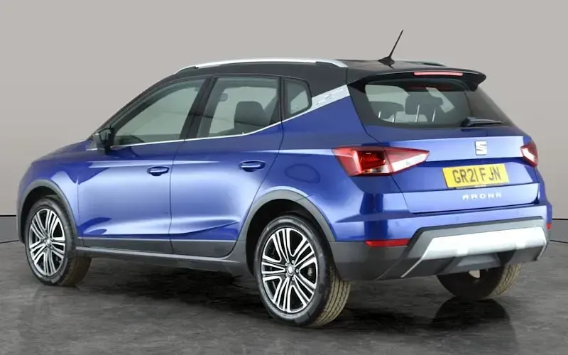 Used Seat Arona XCELLENCE 110 HP (80 kW) 2021 Blue SUV
