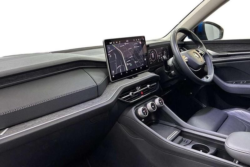 Used Skoda Kodiaq SE L 193 HP (141 kW) 2024 Race blue metallic SUV