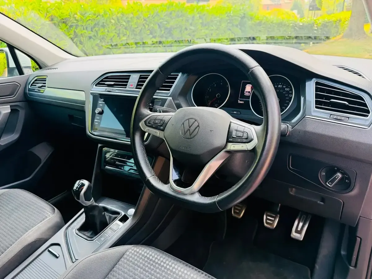 Used VW Tiguan Active 150 HP (110 kW) 2022 White SUV