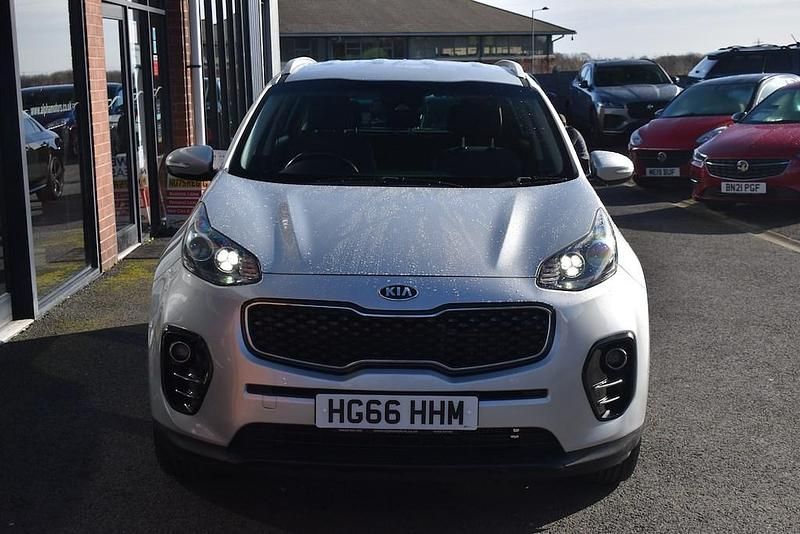 Used Kia Sportage 114 HP (83 kW) 2017 Silver SUV