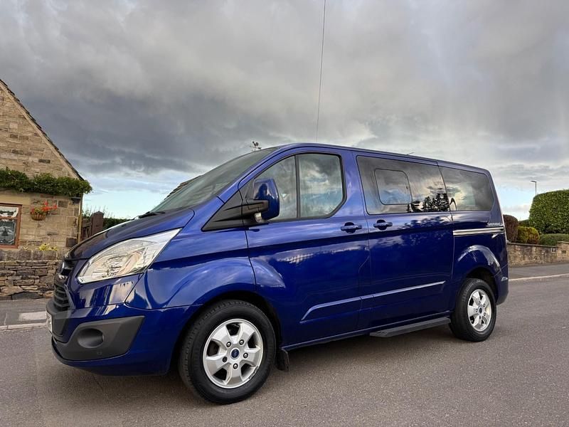 Used Ford Tourneo Titanium 2018 Blue MPV