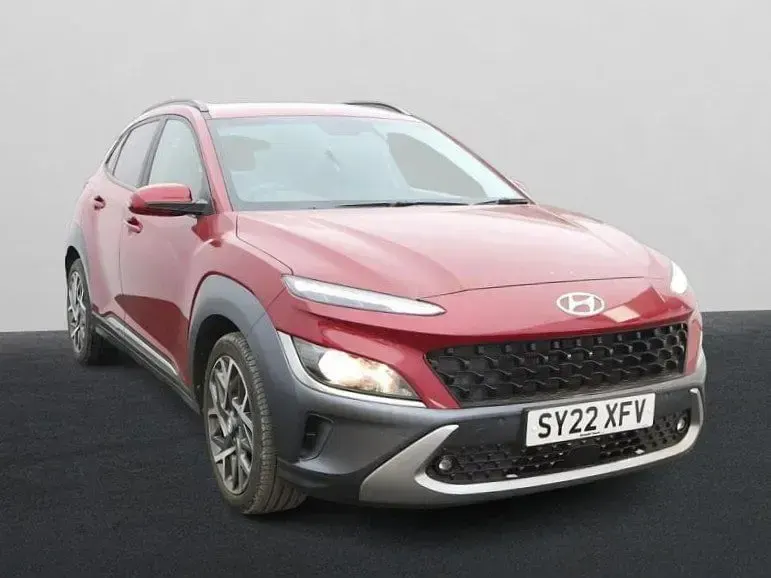 Used Hyundai Kona Premium 141 HP (103 kW) 2022 Red SUV