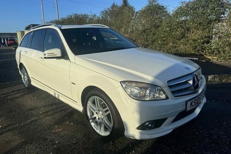White Used 2010 Mercedes C250 Elegance Estate | £3,995 - Image 1/1