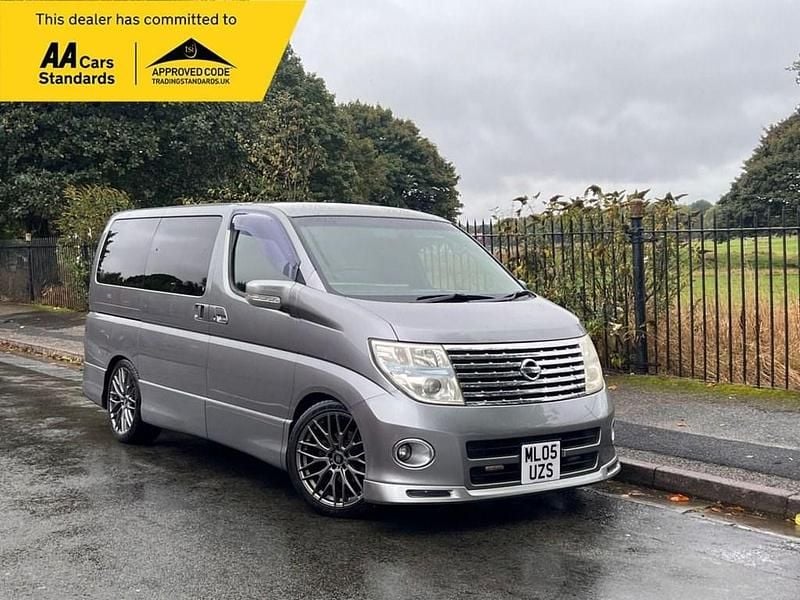 Grey Used 2005 Nissan Elgrand MPV | £6,995 - Image 1/4