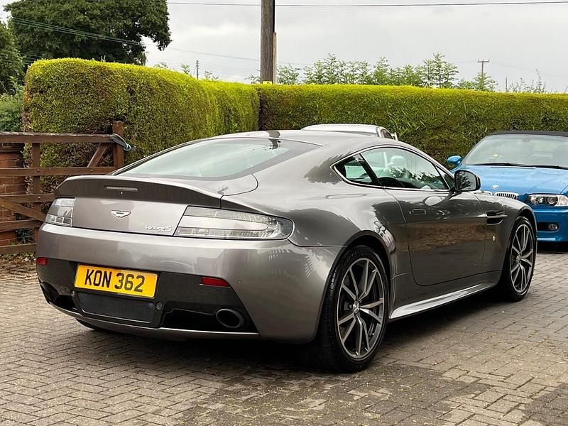 Used Aston Martin V8 Vantage 2015 Silver Coupe