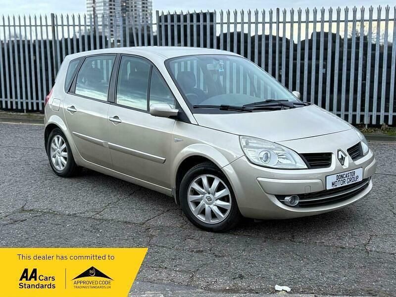 Used Renault Scénic II Dynamique 106 HP (77 kW) 2008 Gold MPV