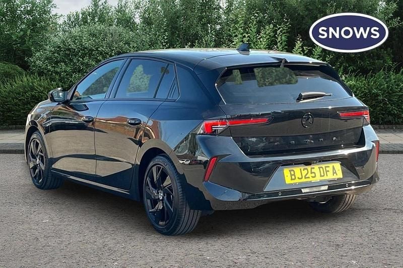 Used Vauxhall Astra S 130 HP (95 kW) 2025 Black Hatchback