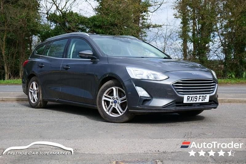 Used Ford Focus Zetec 95 HP (69 kW) 2026 Grey Estate