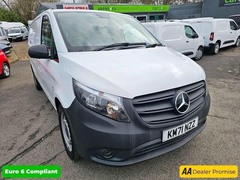 Used Mercedes Vito Progressive 161 HP (118 kW) 2021 White Van