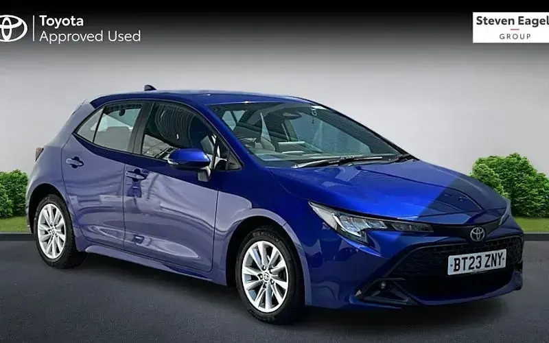 Used Toyota Corolla 140 HP (102 kW) 2023 Hatchback