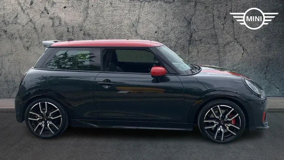 Used Mini John Cooper Works Hatch 228 HP (167 kW) 2025 Grey Hatchback