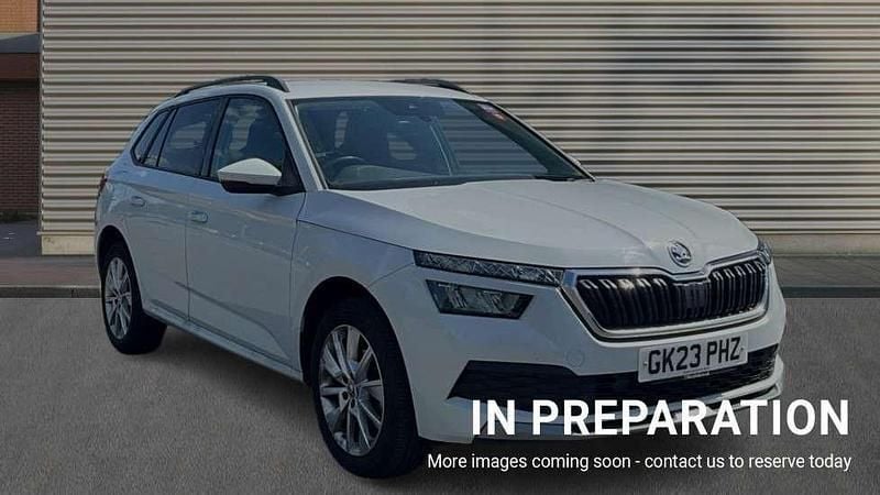Moon white metallic Used 2023 Skoda Kamiq SE SUV | £15,250 (Super price) - Image 1/4