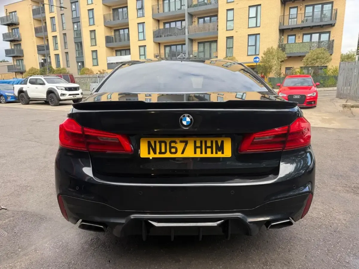 Begagnad BMW 530e M Sport 252 HK (185 kW) 2017 Svart Sedan