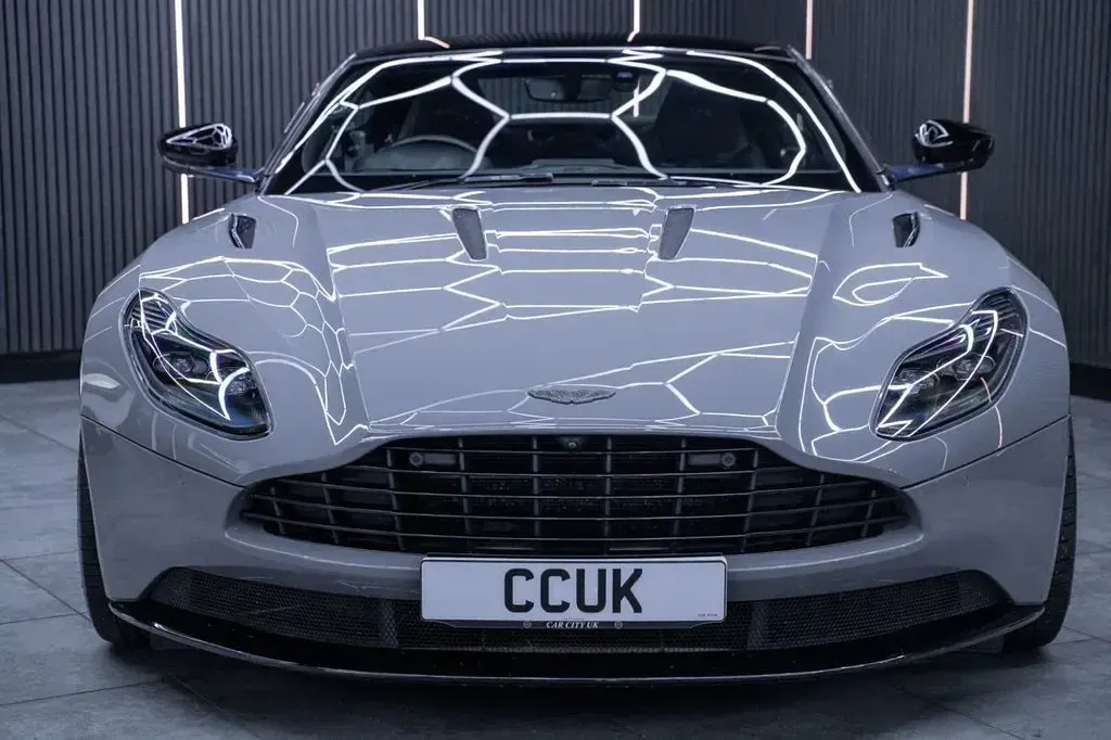 Used Aston Martin DB11 639 HP (469 kW) 2019 Grey Coupe
