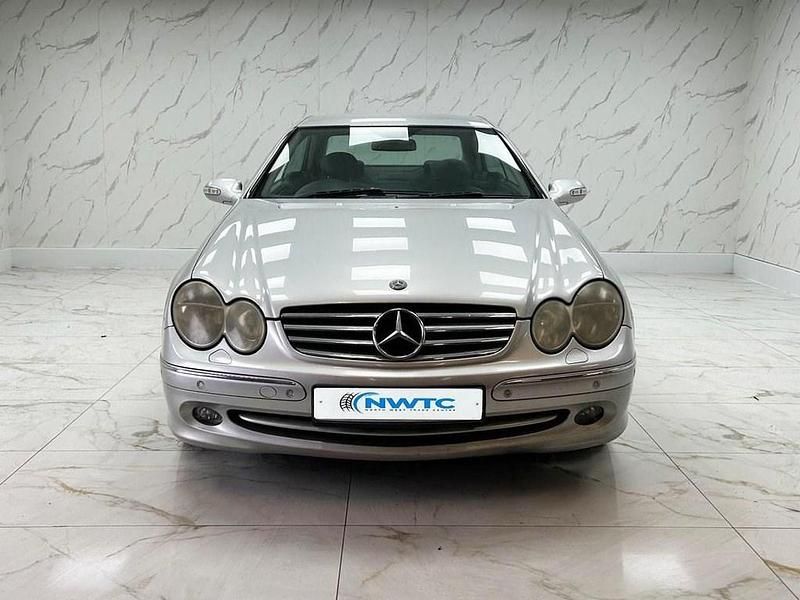 Used Mercedes CLK270 Elegance 170 HP (125 kW) 2003 Silver Coupe